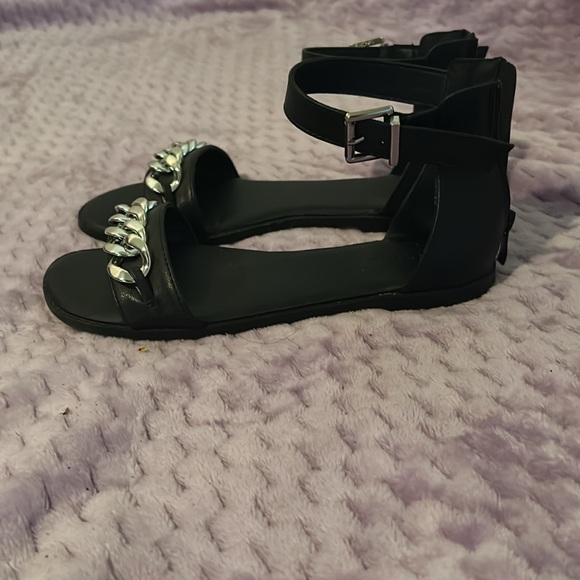 Torrid - Picture 4 of 4